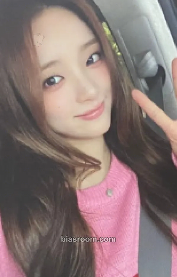 E.JI Feelin' Hot Photocard - ICHILLIN’ - ICHILLIN’ K-pop photocard