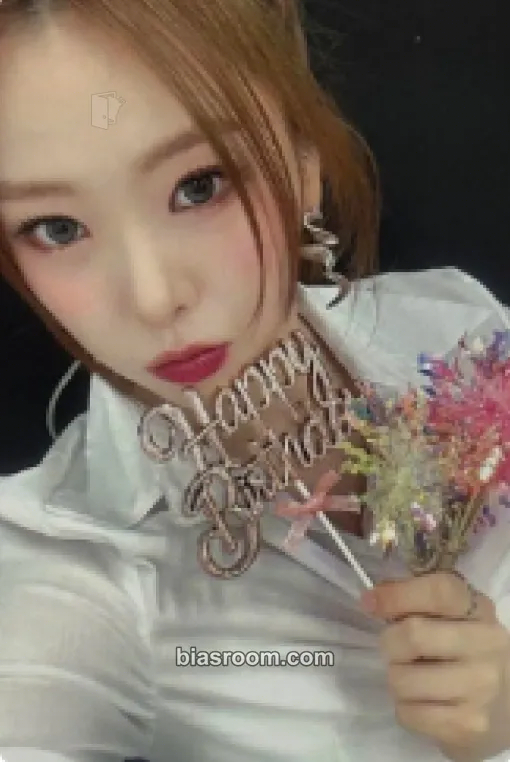 Jackie Feelin' Hot Photocard - ICHILLIN’ - ICHILLIN’ K-pop photocard