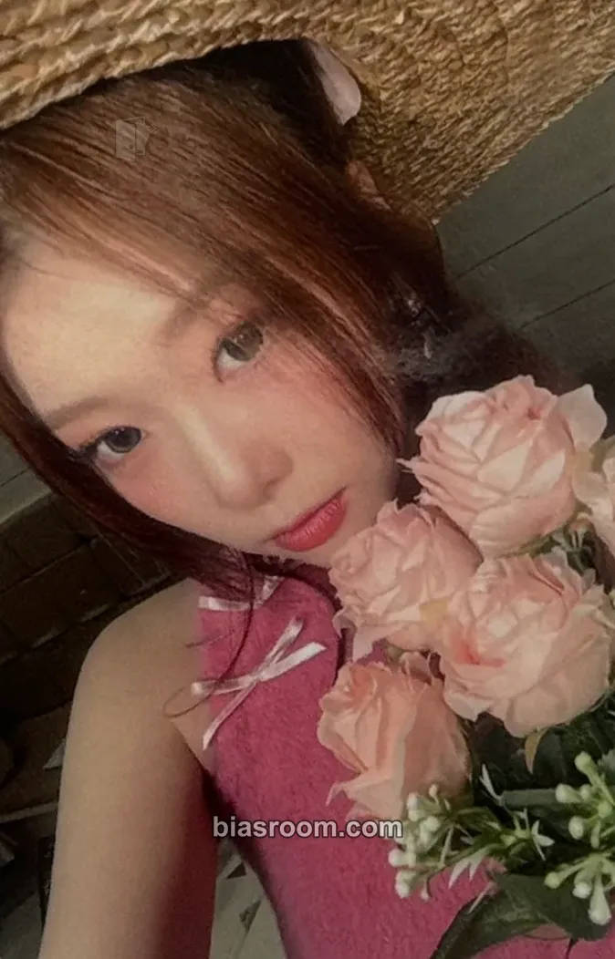 Jackie Feelin' Hot Photocard - ICHILLIN’ - ICHILLIN’ K-pop photocard