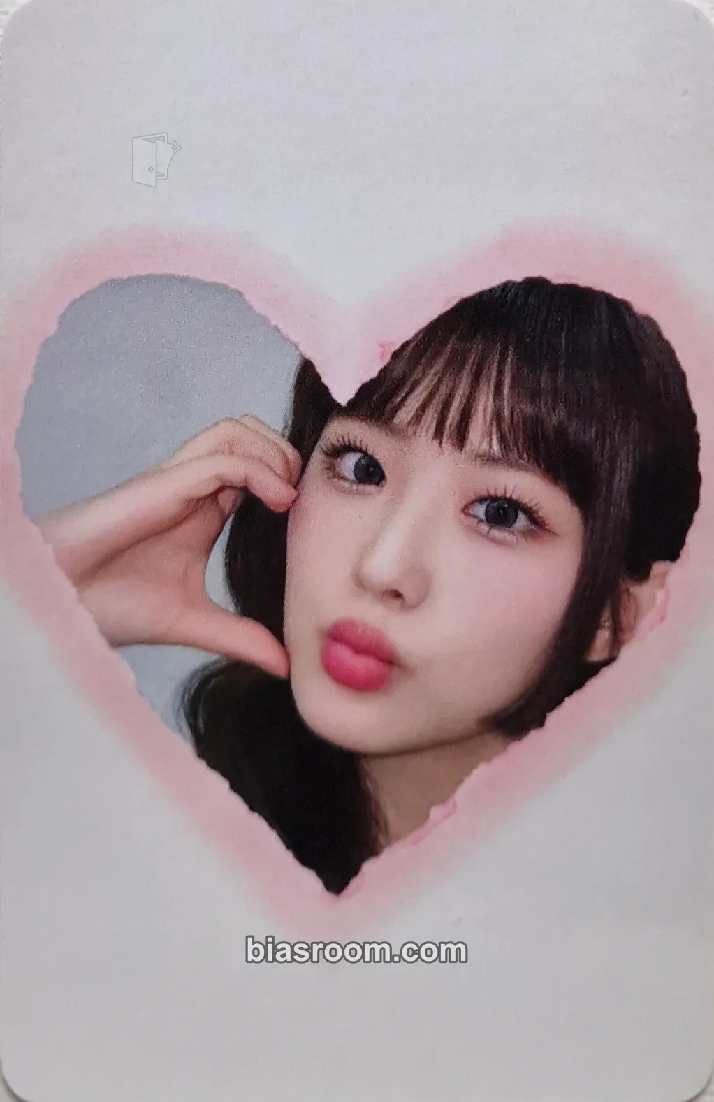 Joonie Feelin' Hot Photocard - ICHILLIN’ - ICHILLIN’ K-pop photocard