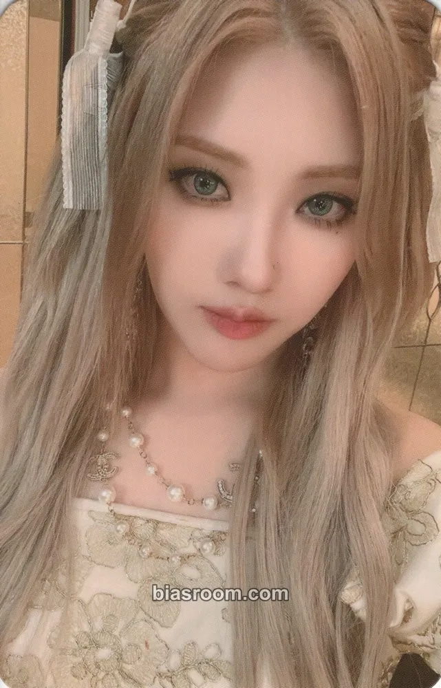 Chaein Geekyland Photocard - PURPLE KISS - PURPLE KISS K-pop photocard
