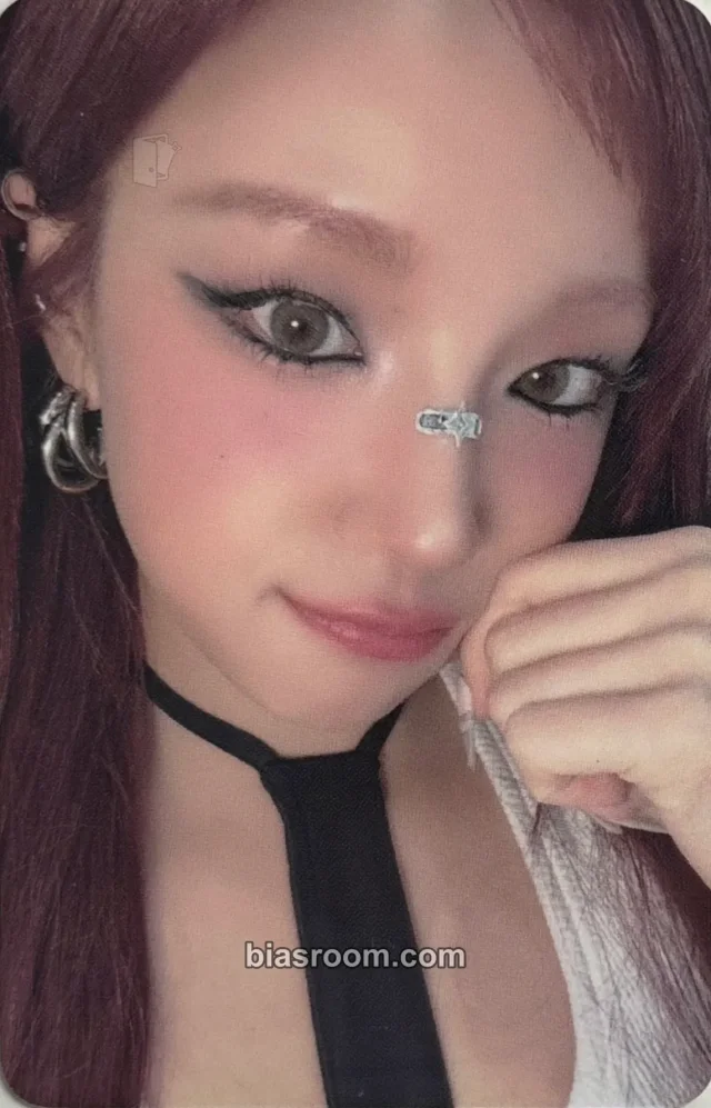 i-dle - Yuqi - MONO Album fan meeting photocard set tin case