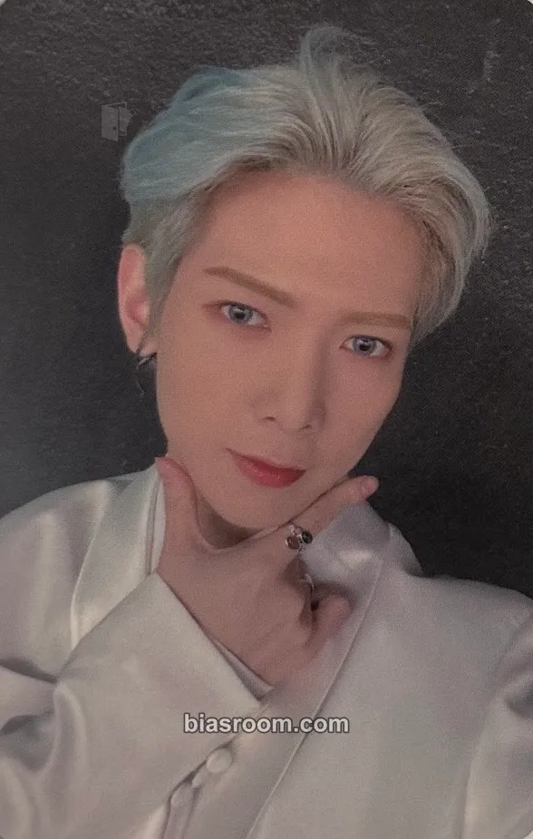 Yeosang THE WORLD EP.1 : MOVEMENT Photocard - ATEEZ - ATEEZ K-pop photocard