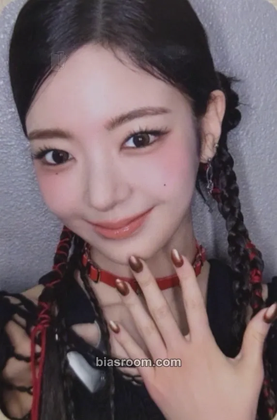 Lia TUNNEL VISION Photocard - ITZY - ITZY K-pop photocard