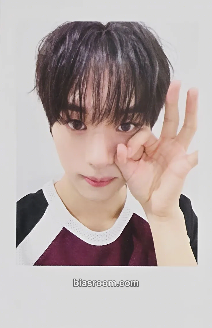Choi TaeIn unevermet Photocard - idntt - idntt K-pop photocard