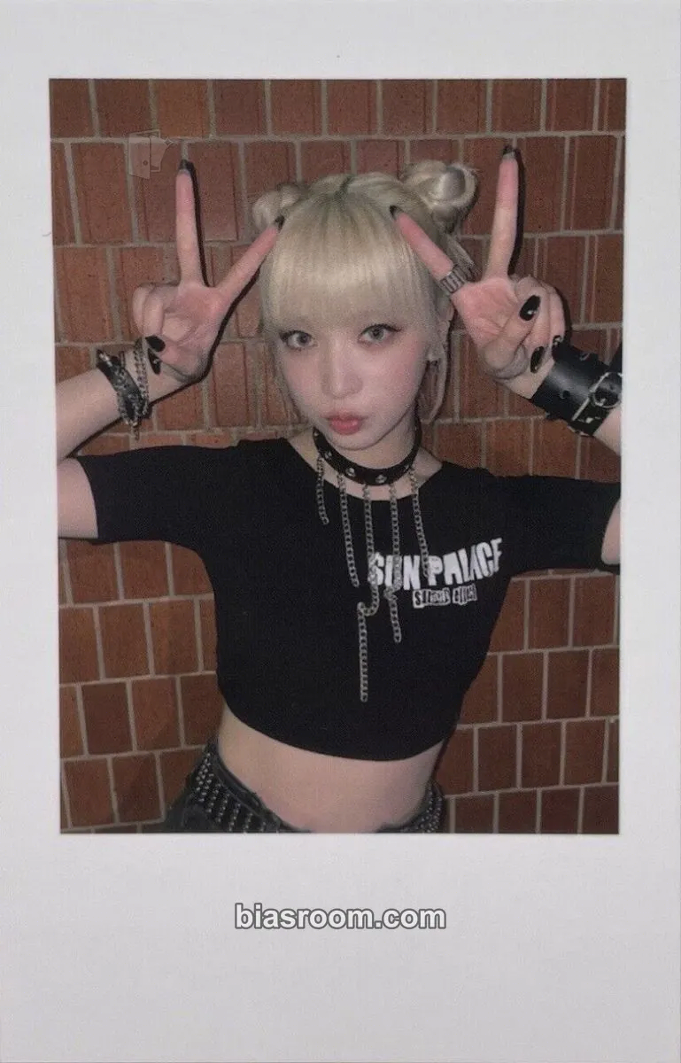 Haruna The Billage of Perception: Chapter Two Photocard - Billlie - Billlie K-pop photocard