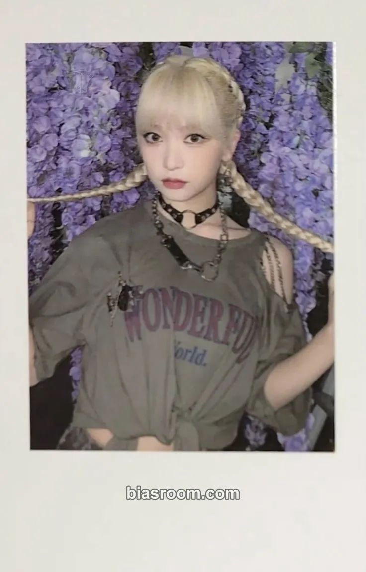 Haruna The Billage of Perception: Chapter Two Photocard - Billlie - Billlie K-pop photocard