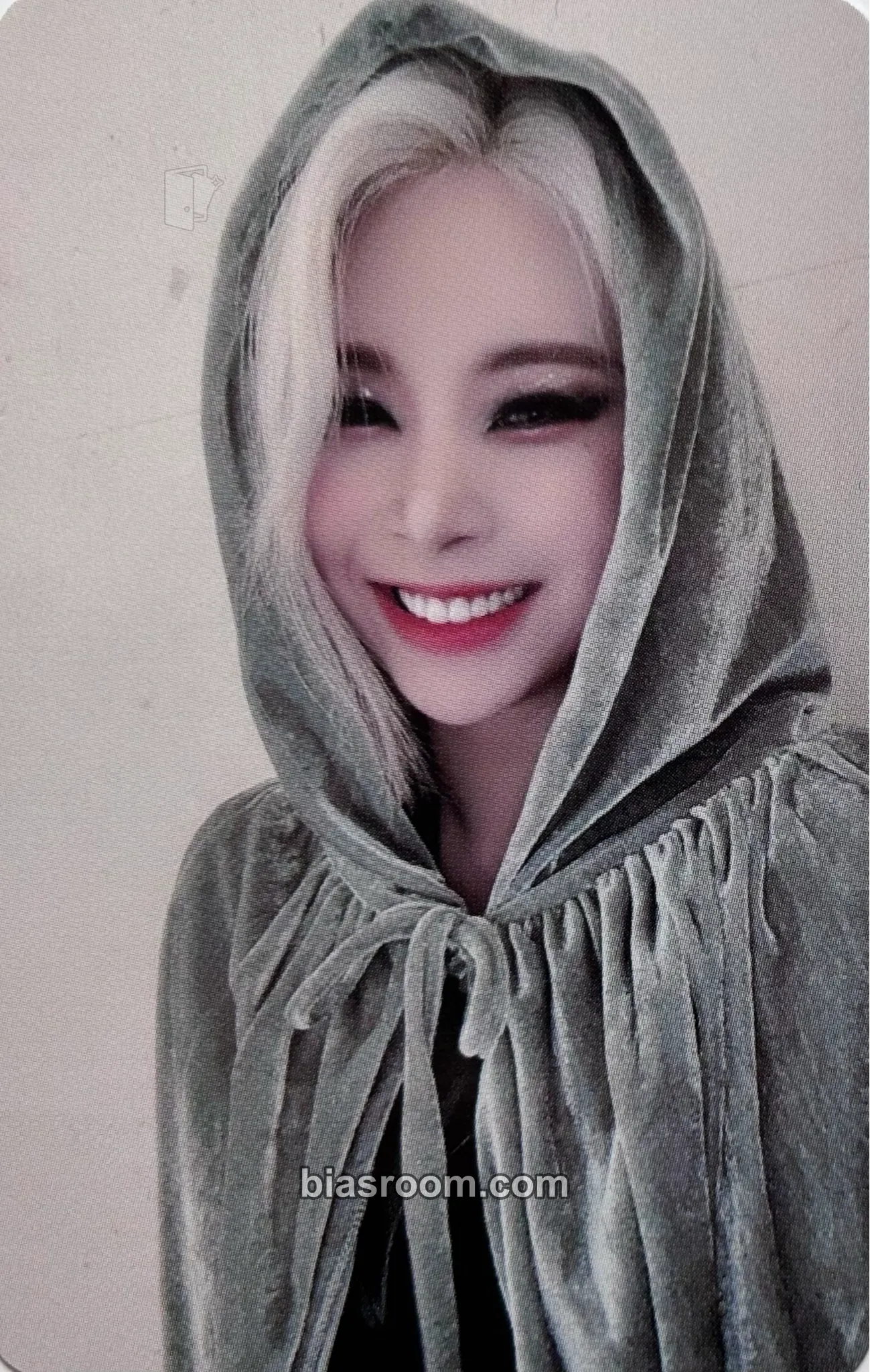 SeeA Alice In Wonderland Photocard - PinkFantasy - PinkFantasy K-pop photocard