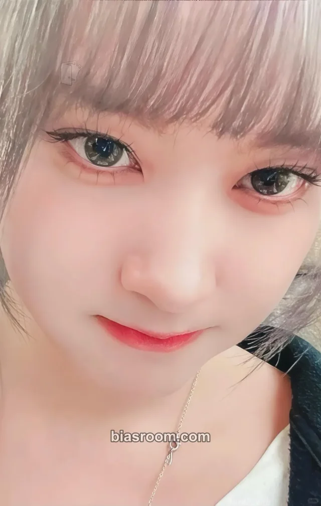 STAYC - Yoon - TEENFRESH Album k-monstar fansign taipei bad image - replace