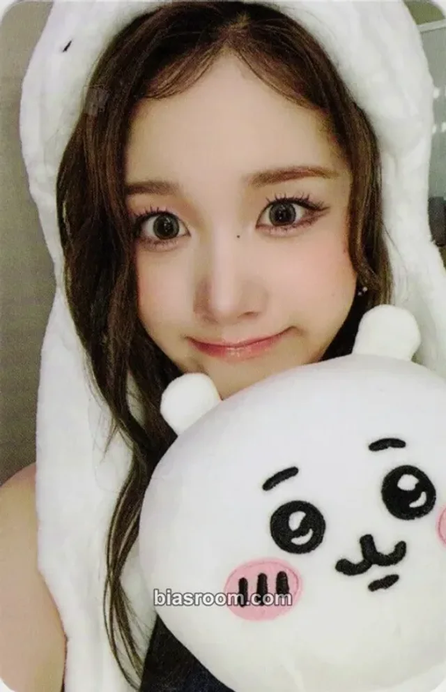 STAYC - J - S Album apple music fansign