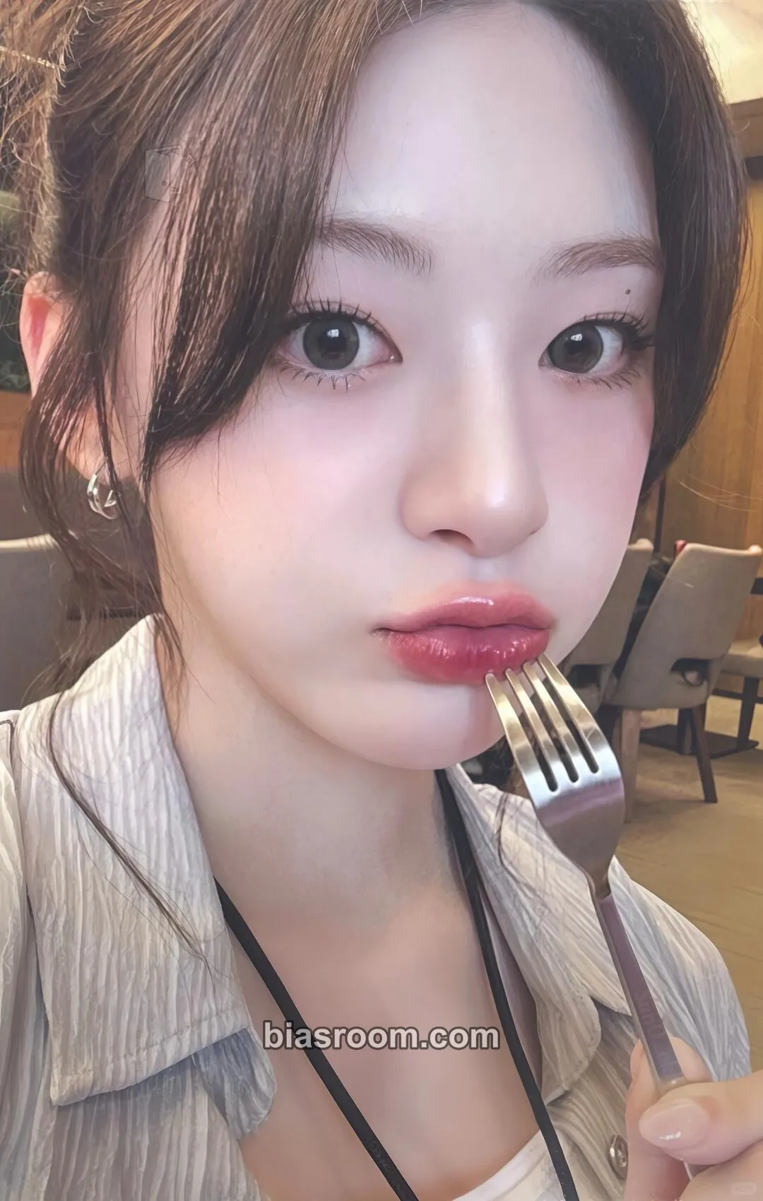 Seeun Metamorphic Photocard - STAYC - STAYC K-pop photocard