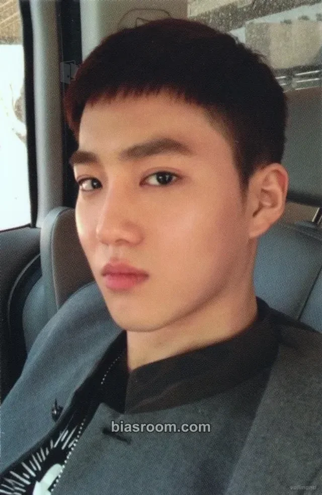 EXO - Suho - Self-Portrait Album special card solo album album photocard korean album archive #1 version