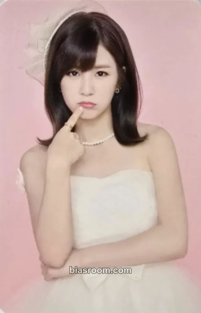 Apink - Chorong - Sunday Monday Album album photocard