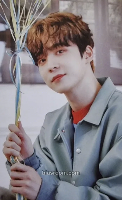 Yunho Atiny Room - 4th Anniversary Photocard - ATEEZ - ATEEZ K-pop photocard