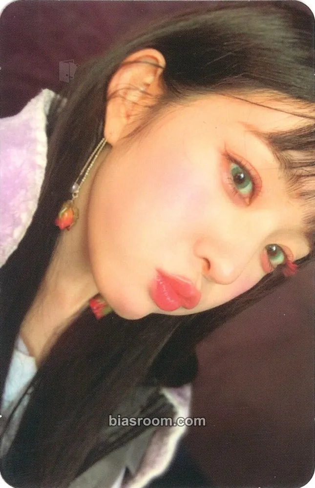 Irene Like A Flower Photocard - Red Velvet - Red Velvet K-pop photocard