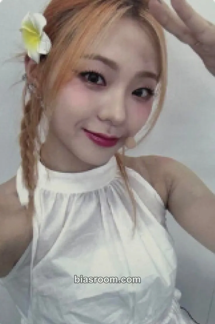 Chaerin Feelin' Hot Photocard - ICHILLIN’ - ICHILLIN’ K-pop photocard
