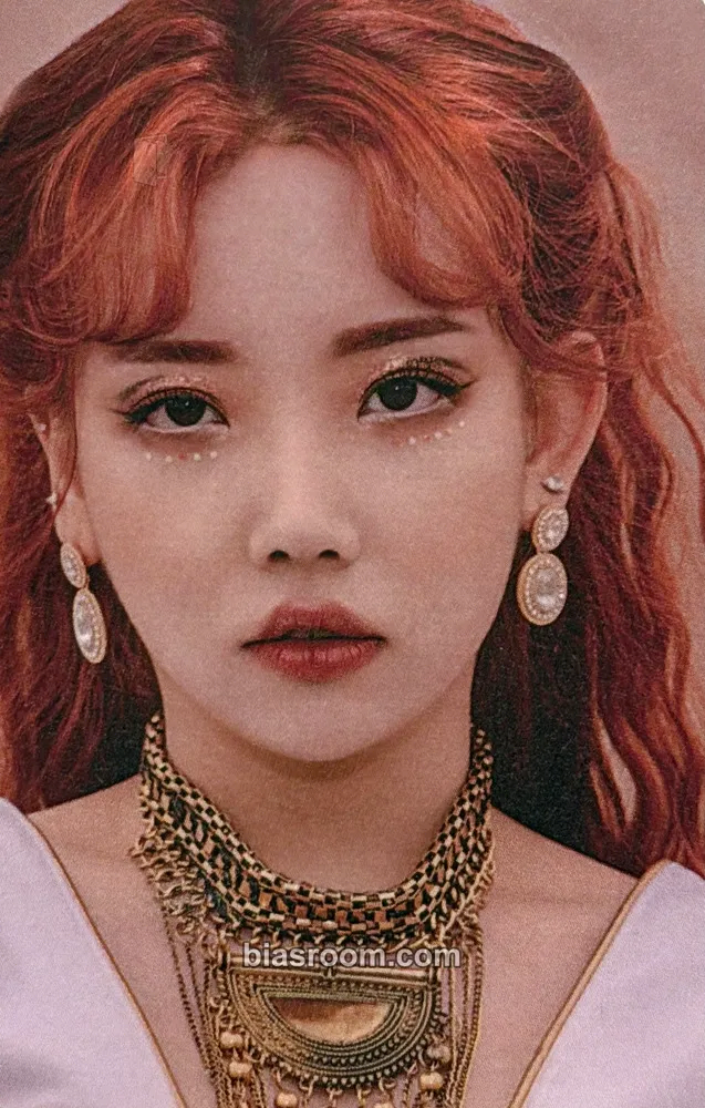 Arang Shadow Play Photocard - PinkFantasy - PinkFantasy K-pop photocard