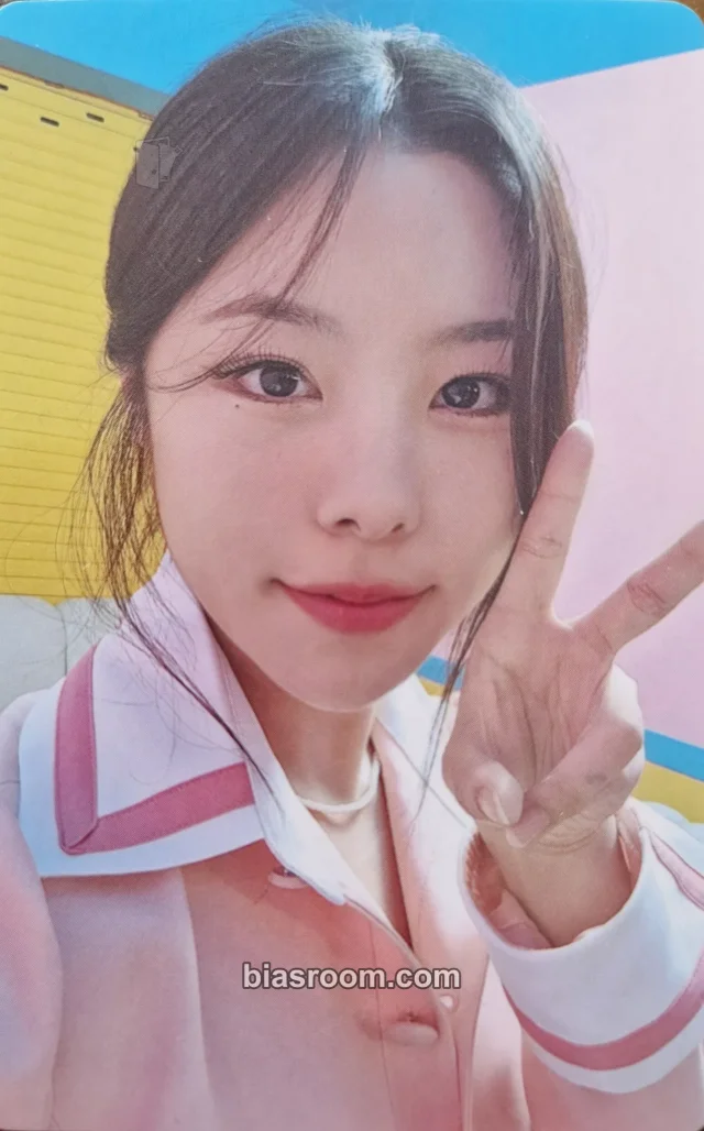 MAMAMOO - Wheein - 2023 Season's Greetings: Moomoo's Donuts Other pob (pre-order benefit)