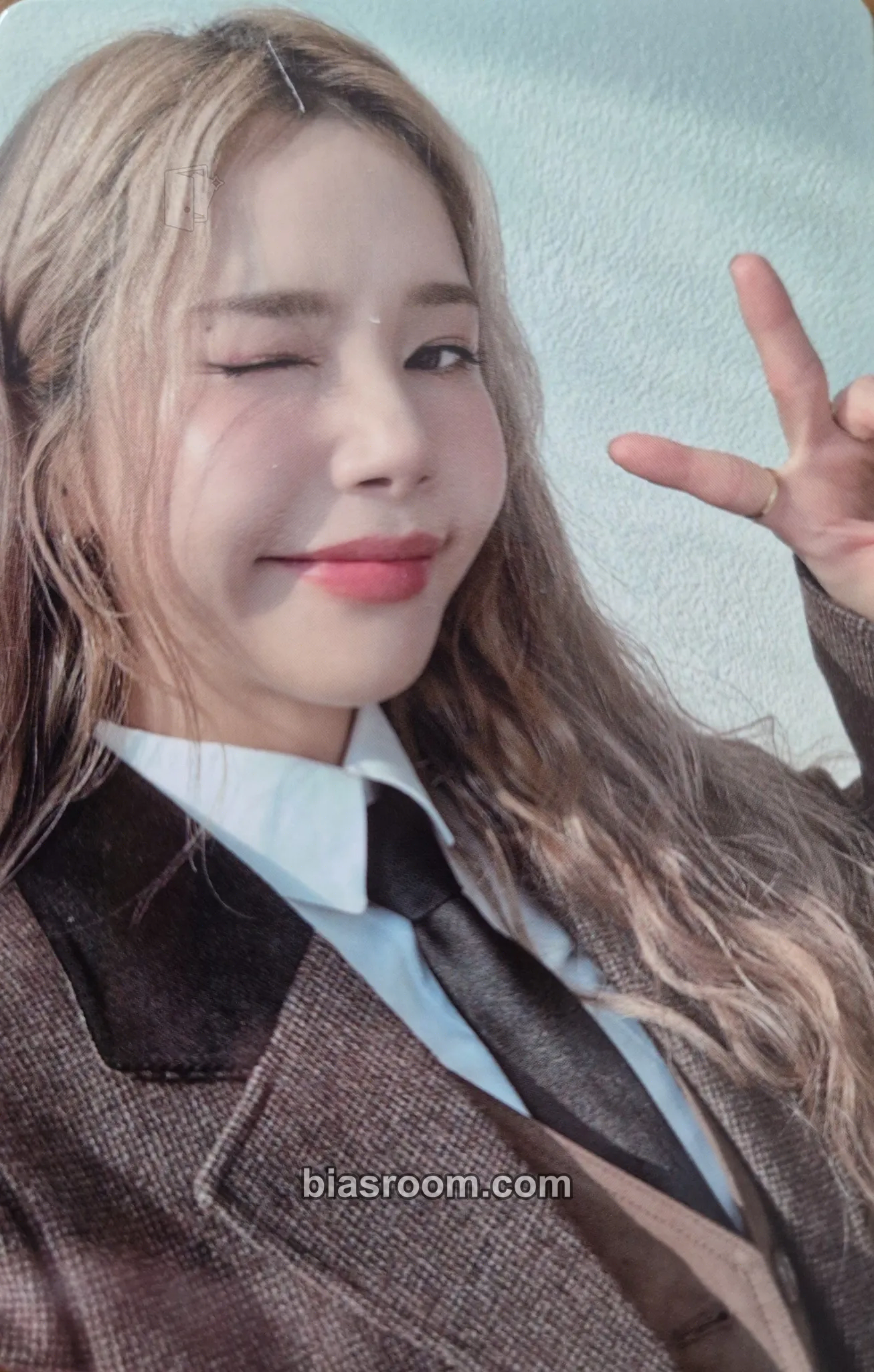 Solar Solar 2024 Season's Greetings: Agent Solar Photocard - MAMAMOO - MAMAMOO K-pop photocard