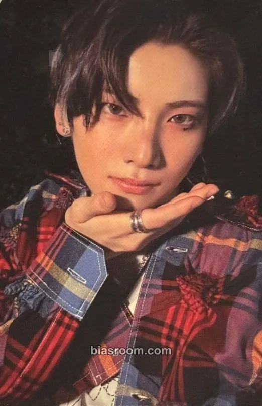 Yuma First Howling : NOW Photocard - &TEAM - &TEAM K-pop photocard