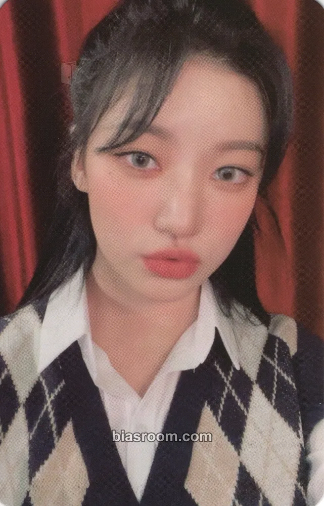 Siyoon The Collective Soul and Unconscious: Chapter One Photocard - Billlie - Billlie K-pop photocard