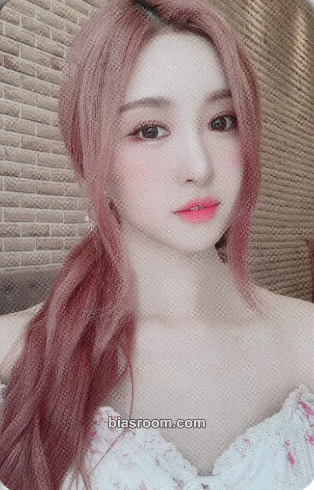 LUNARSOLAR - MUU (Taeryeong) - SOLAR: flare Album makestar pob (pre-order benefit)