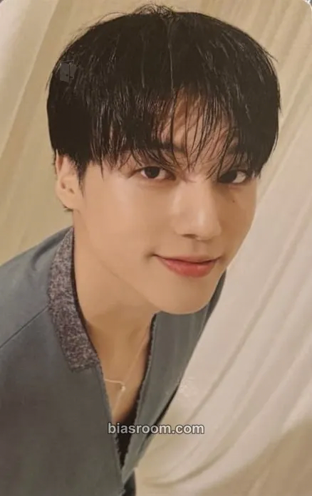 Wooyoung GOLDEN HOUR : Part.1 Photocard - ATEEZ - ATEEZ K-pop photocard