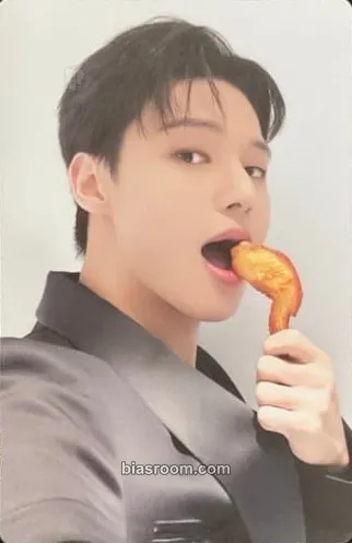 Wooyoung GOLDEN HOUR : Part.1 Photocard - ATEEZ - ATEEZ K-pop photocard