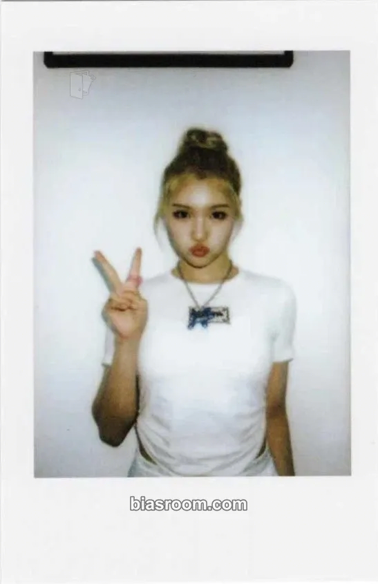Juun STYLE Photocard - Hearts2Hearts - Hearts2Hearts K-pop photocard