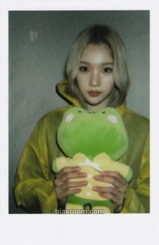 Juun STYLE Photocard - Hearts2Hearts - Hearts2Hearts K-pop photocard