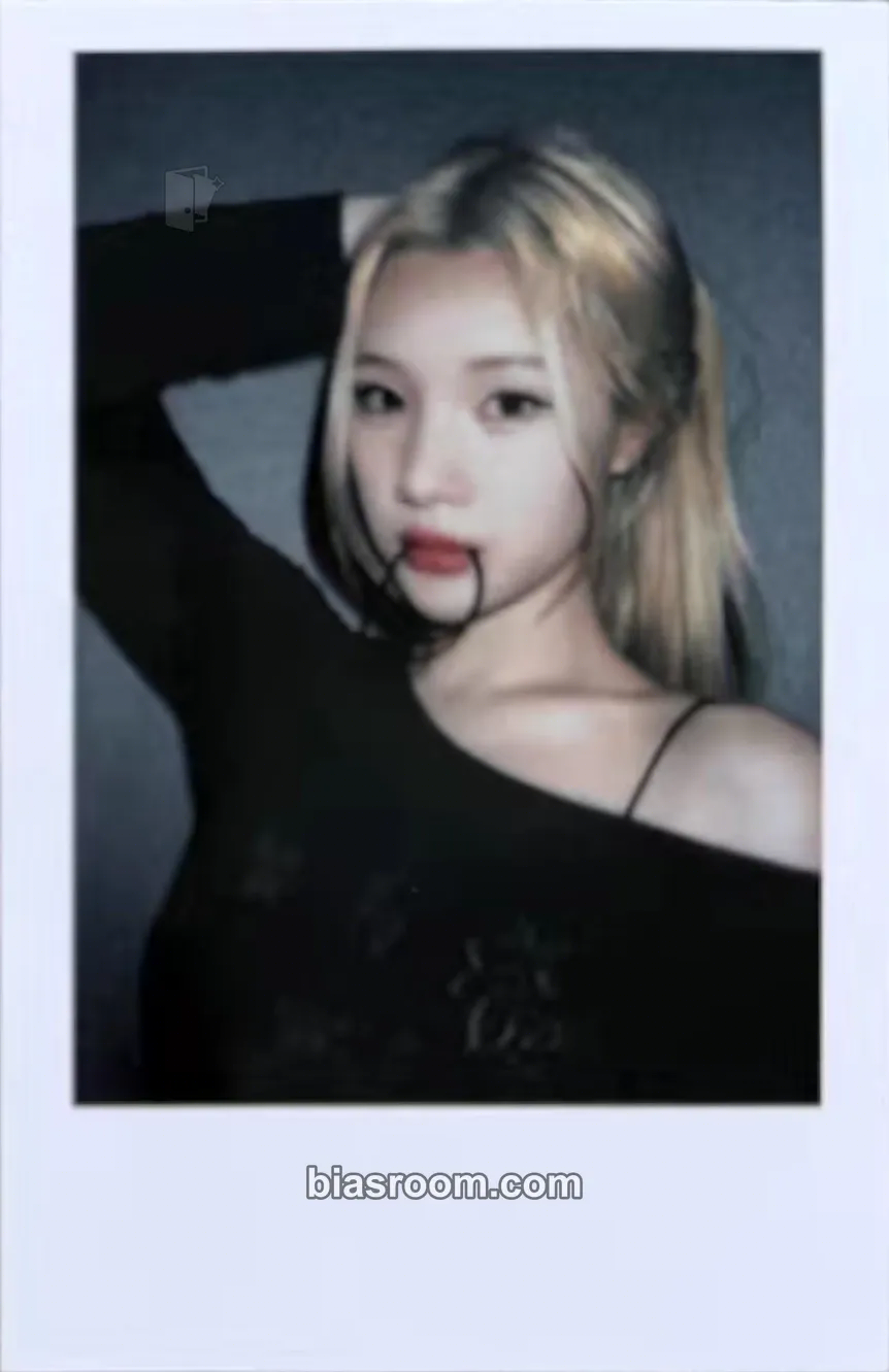 Juun STYLE Photocard - Hearts2Hearts - Hearts2Hearts K-pop photocard