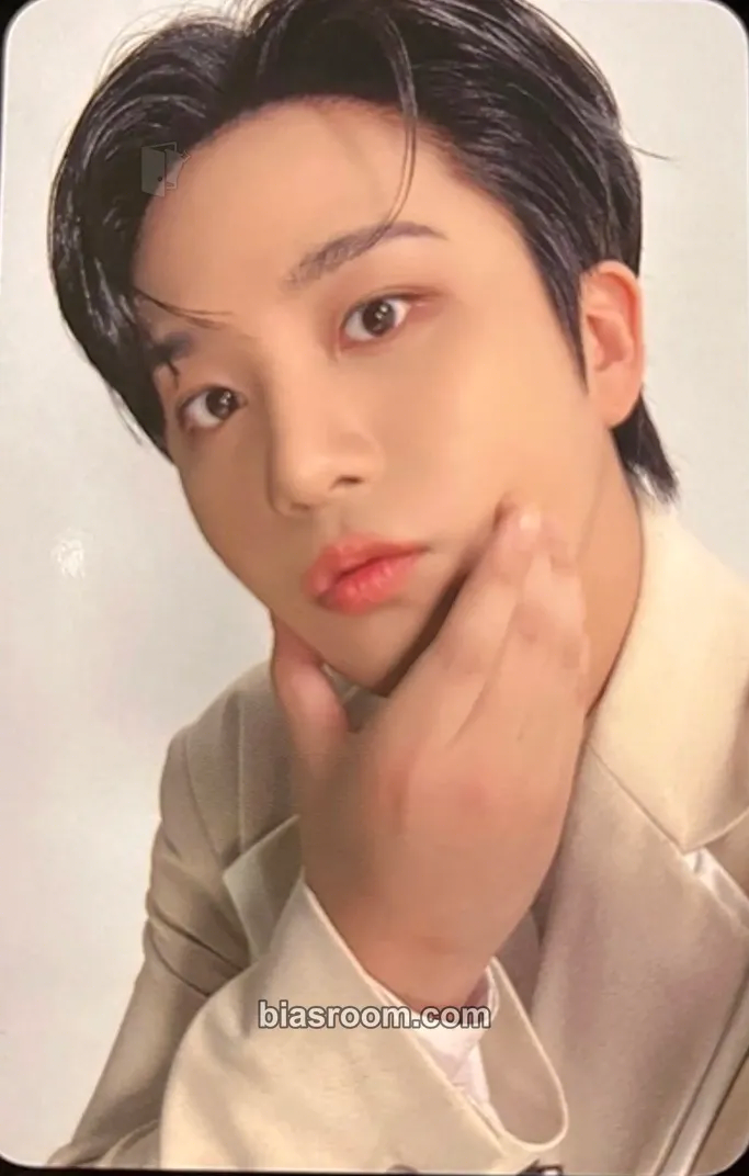 Jongho Movie & VR Concert : Light the Way Photocard - ATEEZ - ATEEZ K-pop photocard