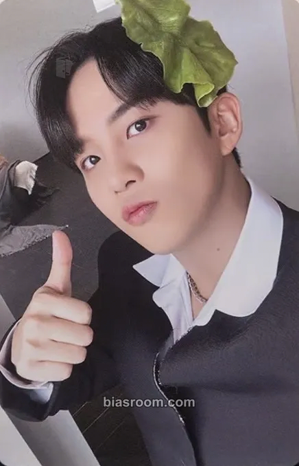 Jongho GOLDEN HOUR : Part.1 Photocard - ATEEZ - ATEEZ K-pop photocard