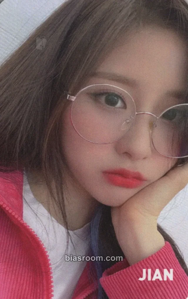 Jian LUNARSOLAR SOLAR: rise K-pop photocard