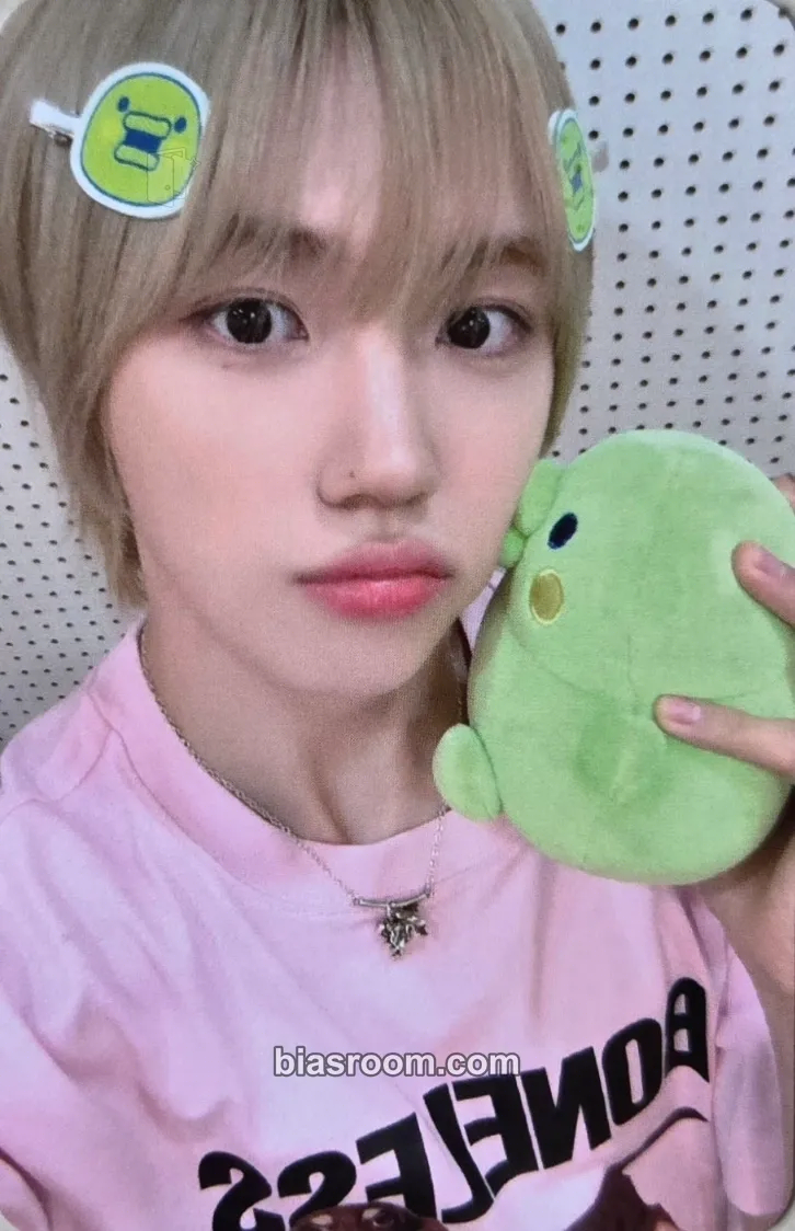 Seongmin Dare to Crave Photocard - CRAVITY - CRAVITY K-pop photocard