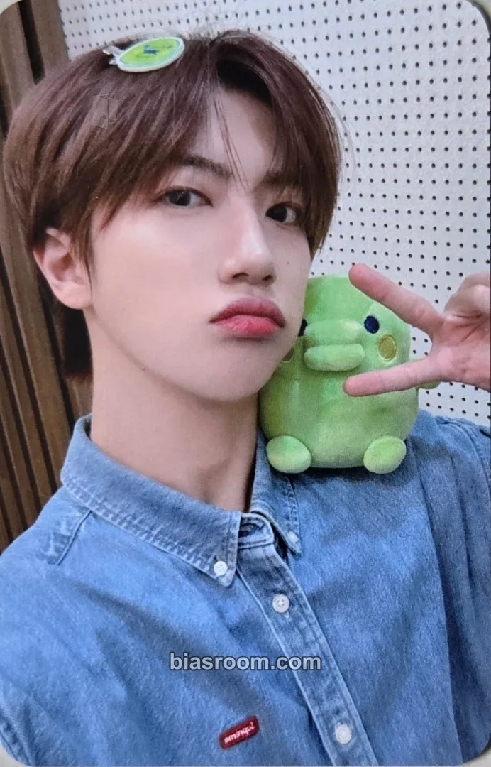 Wonjin Dare to Crave Photocard - CRAVITY - CRAVITY K-pop photocard