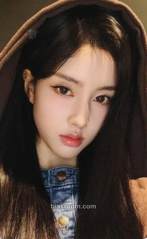 Yoon I WANT IT Photocard - STAYC - STAYC K-pop photocard