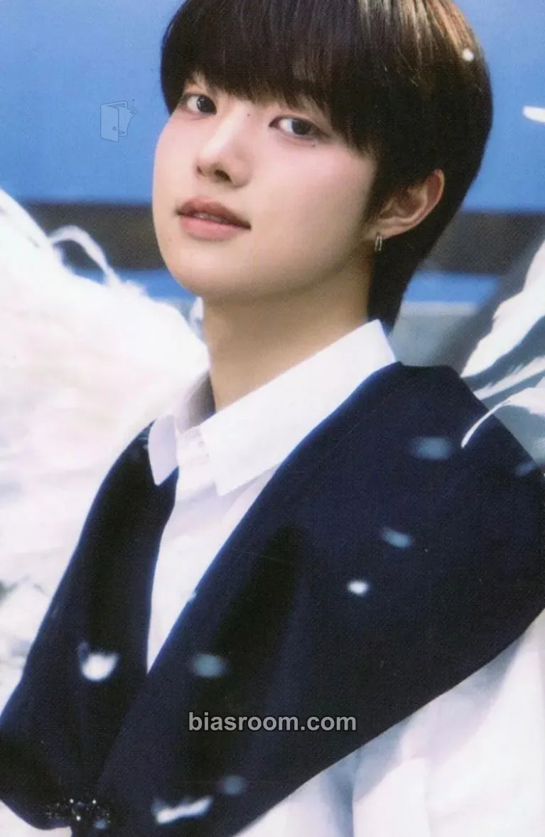 EJ Back to Life Photocard - &TEAM - &TEAM K-pop photocard