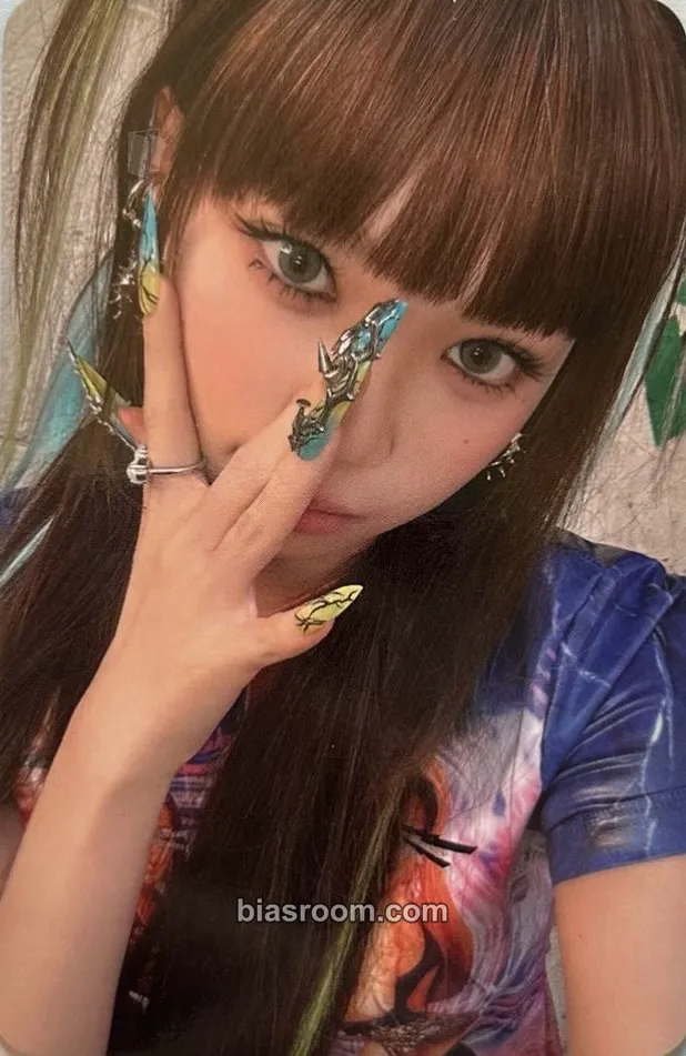 Kim Chaewon CRAZY Photocard - LE SSERAFIM - LE SSERAFIM K-pop photocard