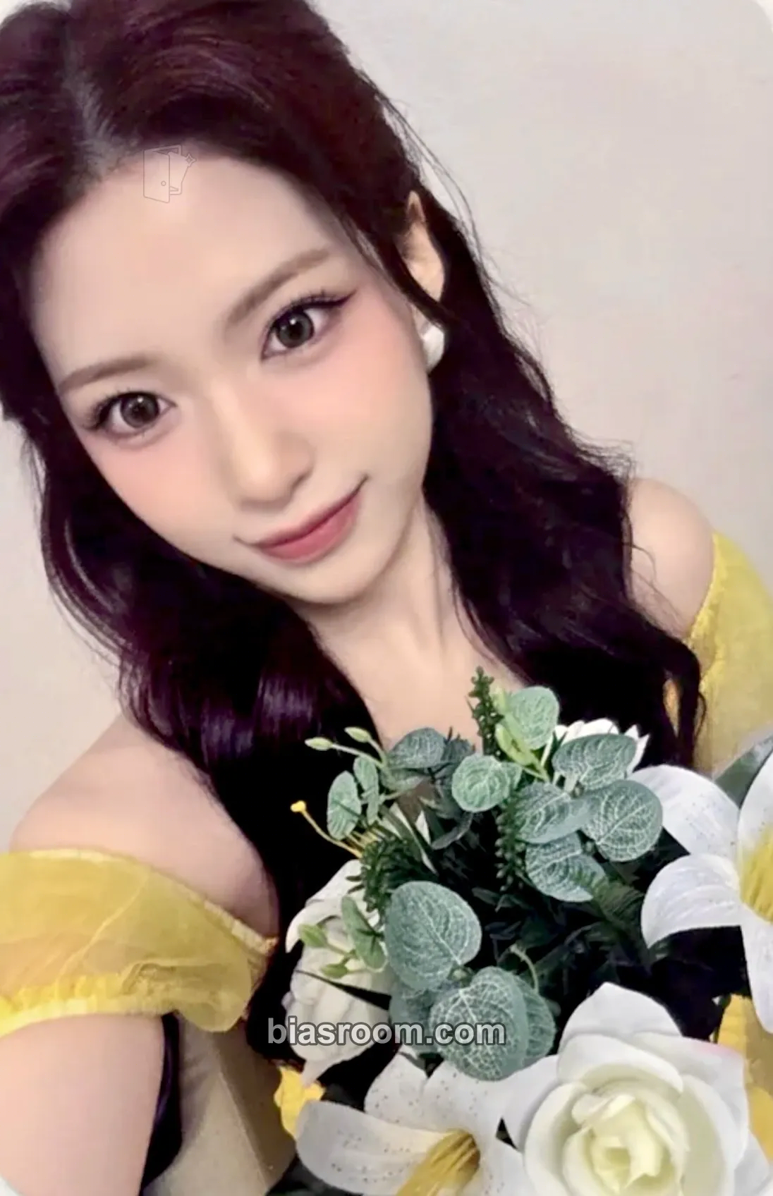 Zena Dearest Photocard - RESCENE - RESCENE K-pop photocard