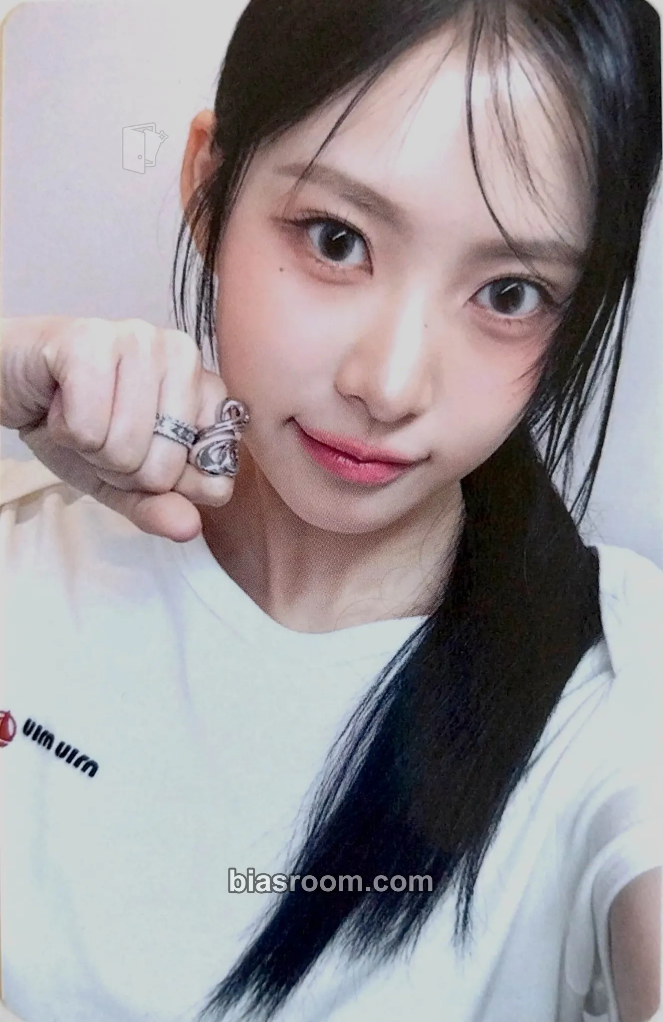 Liv Dearest Photocard - RESCENE - RESCENE K-pop photocard