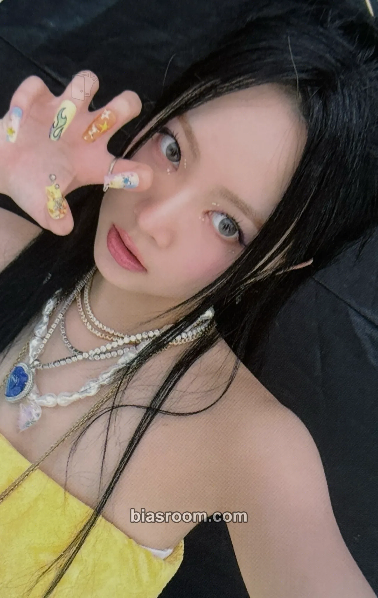 Hong Eunchae EASY Photocard - LE SSERAFIM - LE SSERAFIM K-pop photocard