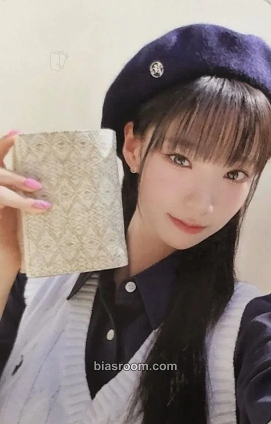 Yeoreum Official fanclub 1st generation Photocard - EL7Z UP - EL7Z UP K-pop photocard