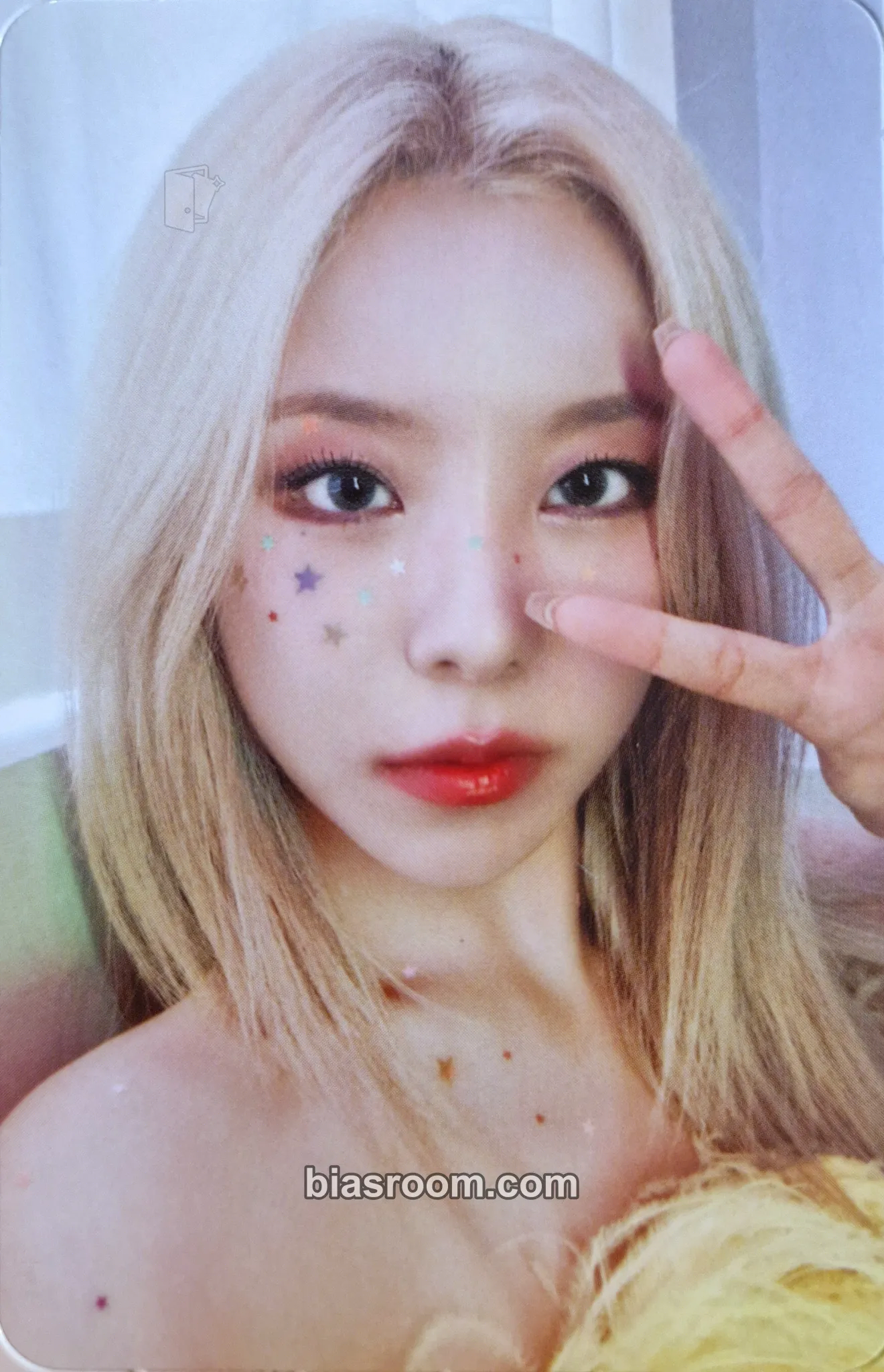 Wheein Wheein 2024 Season's Greetings: Year Of Wheein Photocard - MAMAMOO - MAMAMOO K-pop photocard