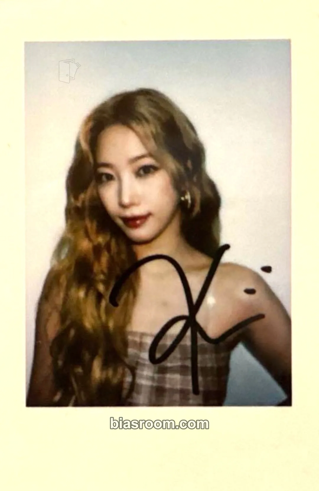 Kazuha HOT Photocard - LE SSERAFIM - LE SSERAFIM K-pop photocard