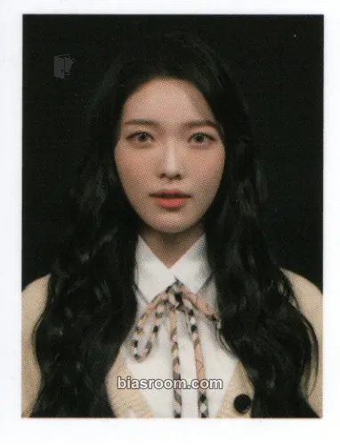 Haram The Collective Soul and Unconscious: Chapter One Photocard - Billlie - Billlie K-pop photocard