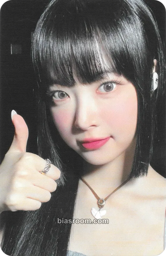Hong Eunchae UNFORGIVEN Photocard - LE SSERAFIM - LE SSERAFIM K-pop photocard