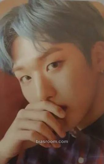 Narachan Going Up Photocard - M.O.N.T - M.O.N.T K-pop photocard