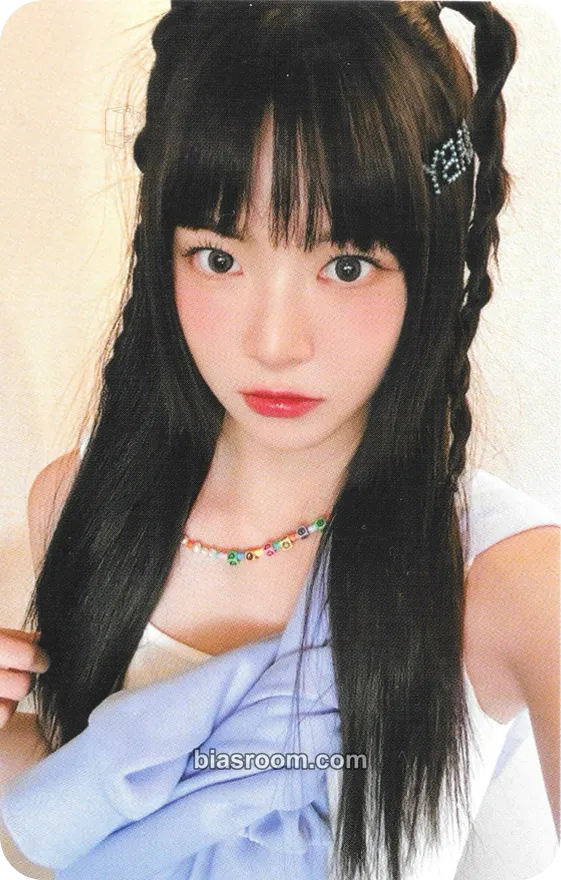 Hong Eunchae UNFORGIVEN Photocard - LE SSERAFIM - LE SSERAFIM K-pop photocard