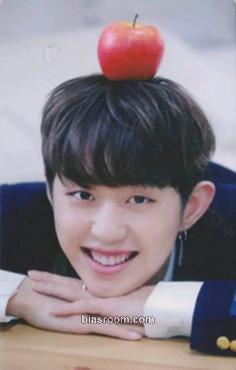 Bitsaeon ATTENTION KOREA with MONT Photocard - M.O.N.T - M.O.N.T K-pop photocard